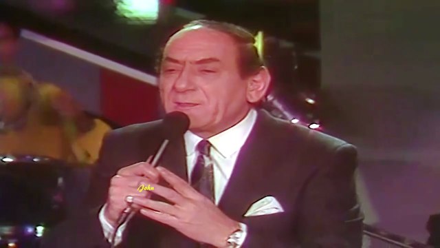 Ένας μάγκας στο Βοτανικό - Στράτος Διονυσίου & Μαρίνα Βλαχάλη (Video Live 1989)Ver
