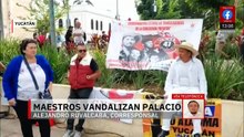 Maestros de la CNTE bloquean el centro y vandalizan Palacio de Gobierno en Mérida, Yucatán