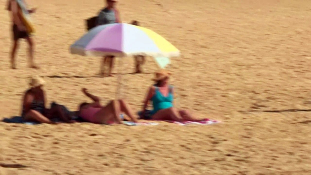 Newcastle surfer breaks world record surfing seven thousand waves in a month