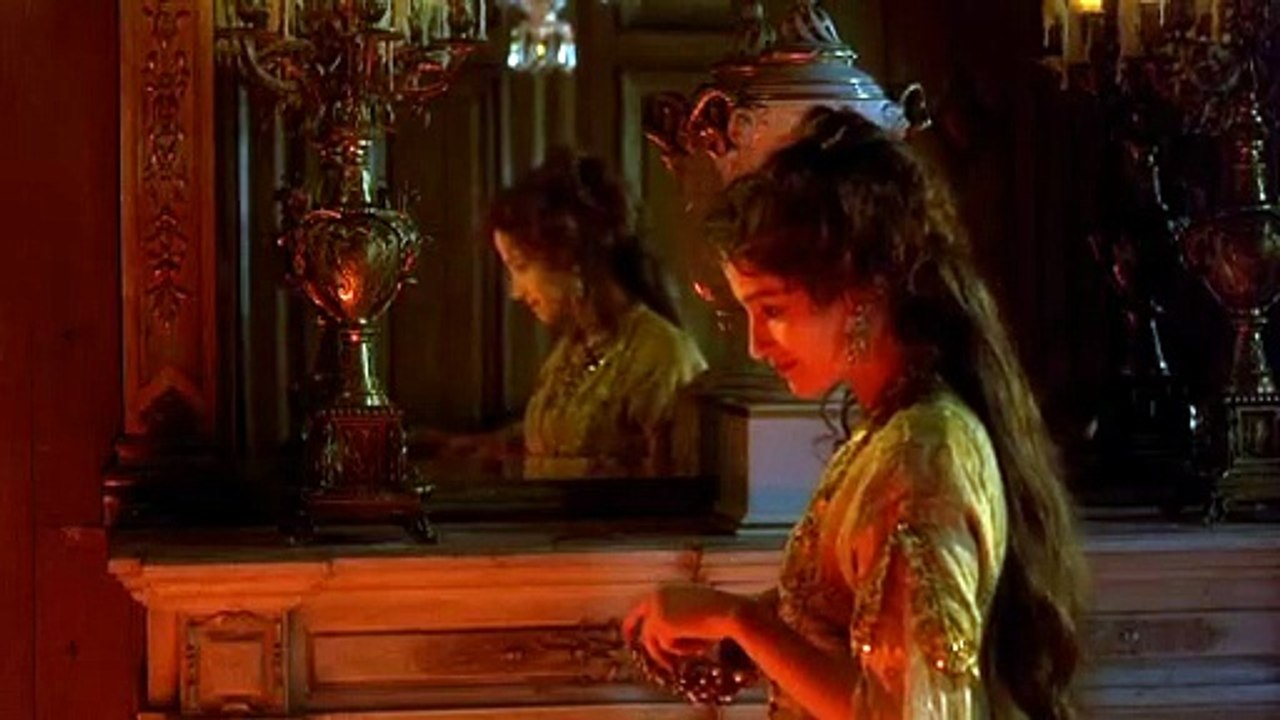 Harem Suare - Ferzan Ozpetek, 1999.