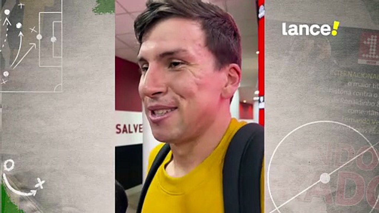 Tapia celebra mais um gol em clássico. Atacante tem sete gols pelo clube, sendo quatro em clássicos