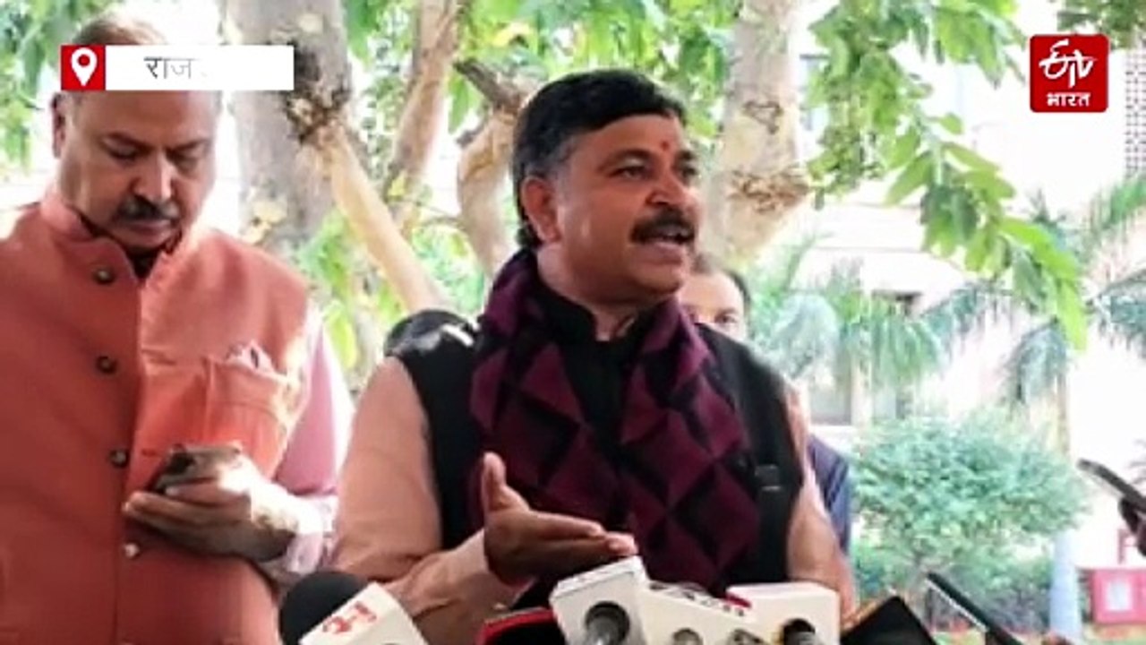 भारत-अमेरिका ट्रेड डील पर जूली ने उठाए सवाल, बोले-क्या नरेंद्र ने सरेंडर किया