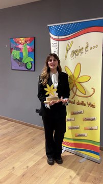 Arianna Ciampoli riceve il premio Un amico per la vita : ?Sono in ascolto degli altri?
