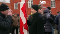 Sin palabras, veteranos daneses marchan en silencio en Copenhague contra las palabras de Trump