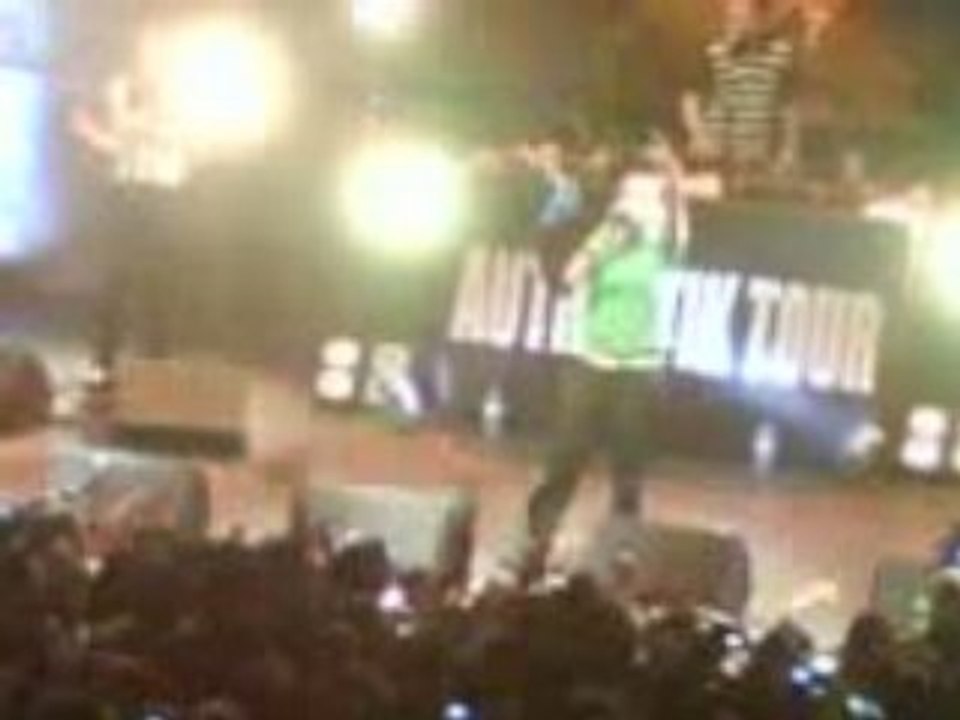 Appelez-moi Kenza - Kenza Farah featuring Alonzo