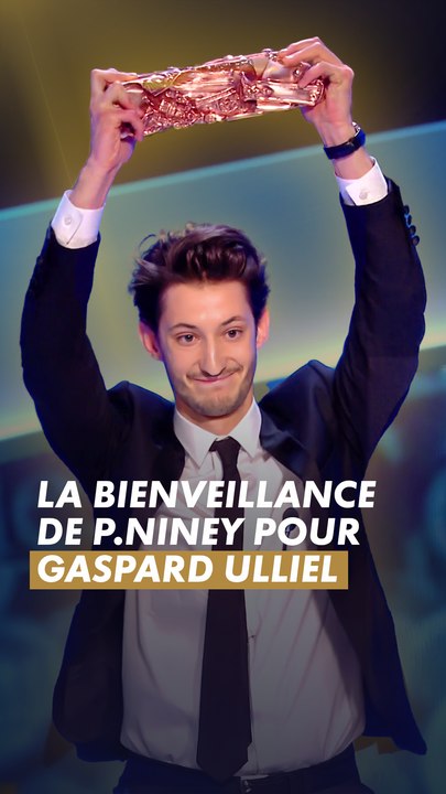 En 2015, Pierre Niney recevait le César du Meilleur Acteur. Lors de son discours, il remerciait les nommés à ses côtéas et particulièrement l'un d'entre eux : Gaspard Ulliel.