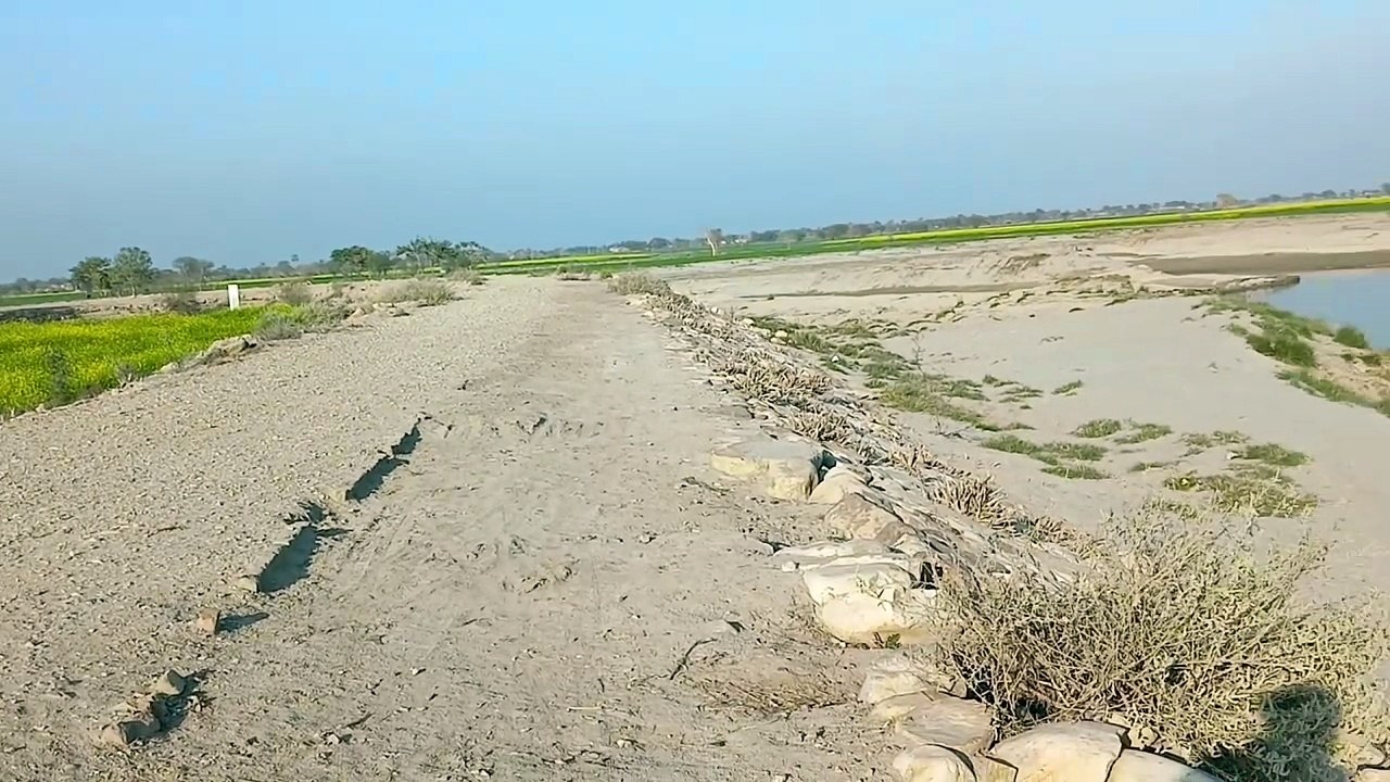 Natural and beautiful view of a river