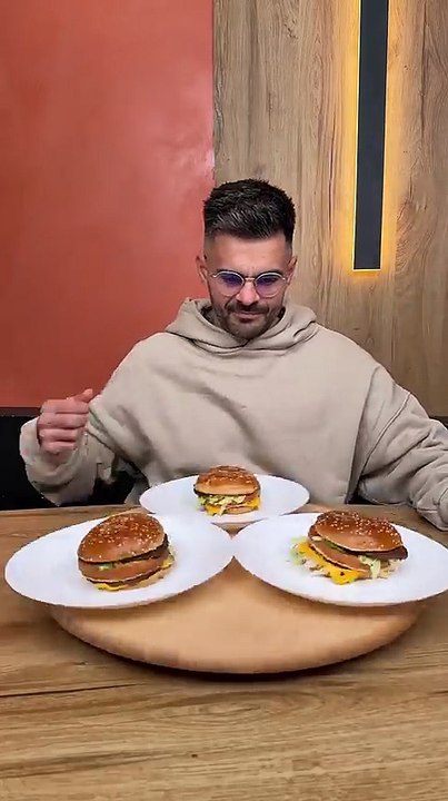3 Burgers, 1 Trap 🍔