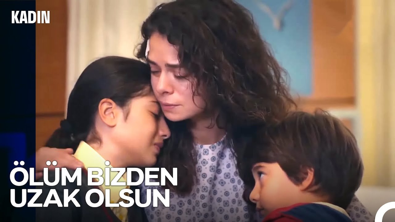 Anne Giderse, Çocukluk Da Usulca Peşinden Gider - Kadın