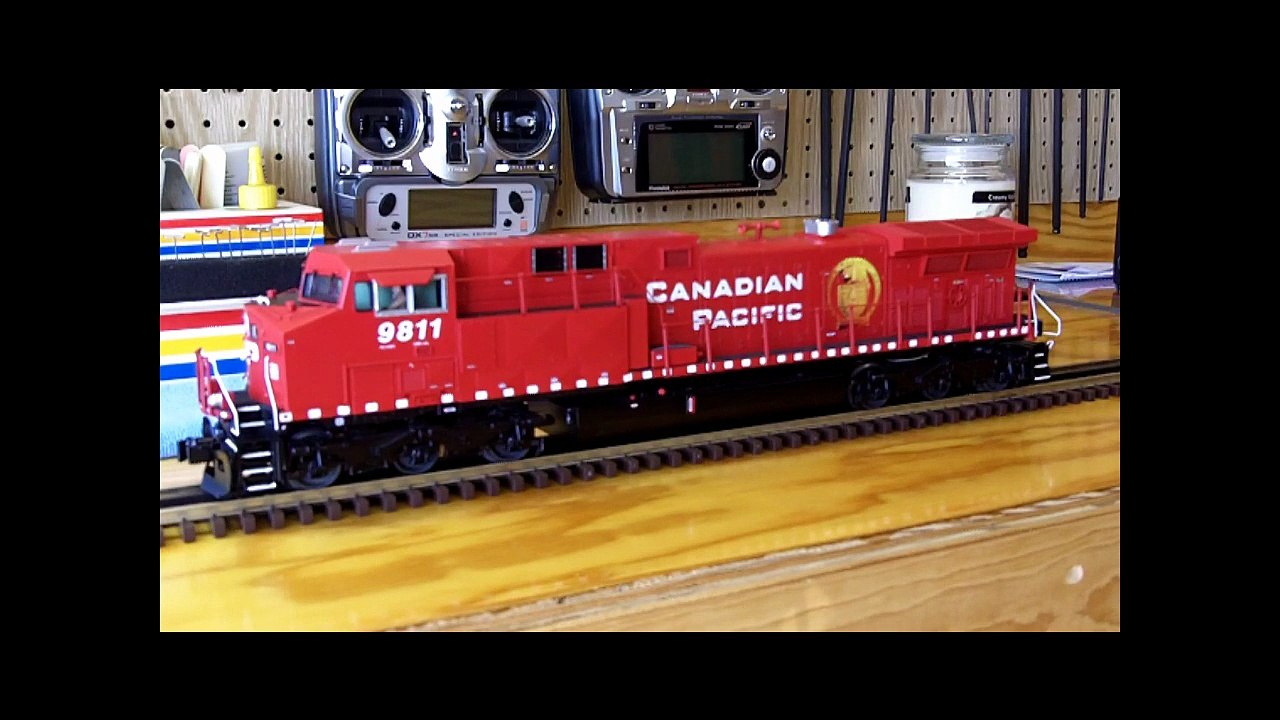 MTH Trains Premier AC4400CW Canadian Pacific 20-20010-1 - Marc's O Scale Trains (720p, h264, youtube)