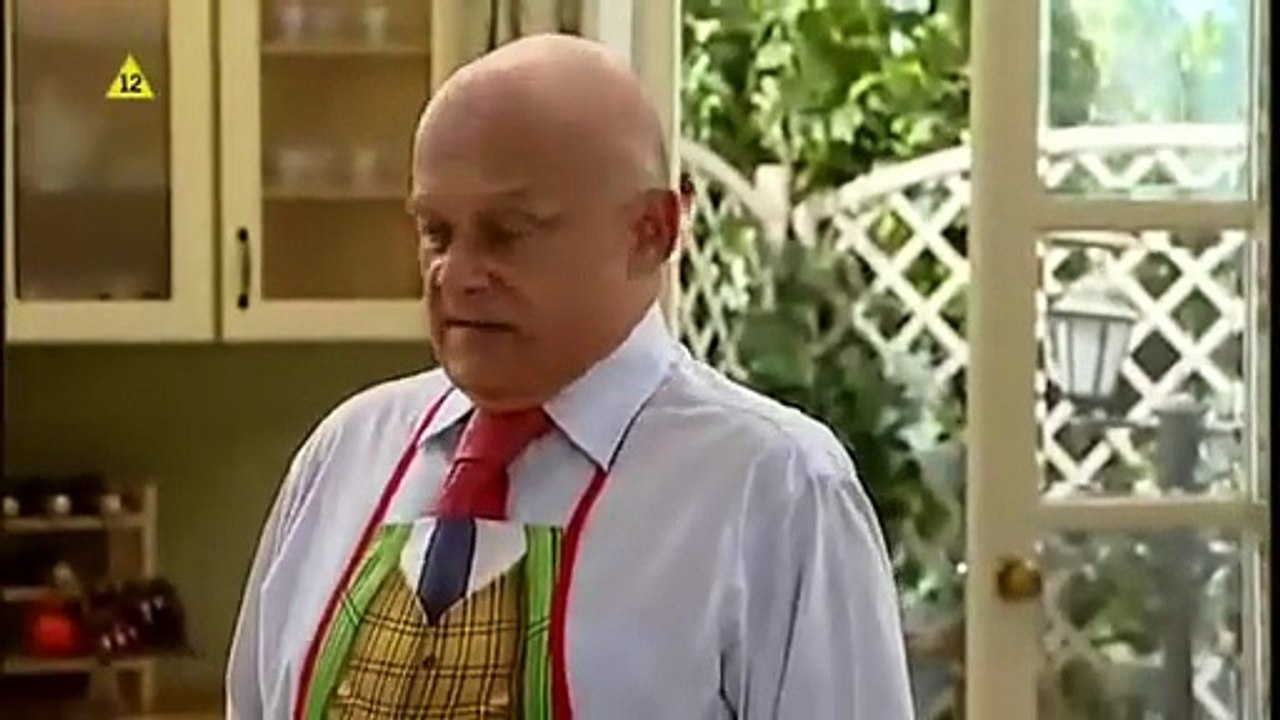 Niania S07E01 ''Mama wyjeżdża'' 2008