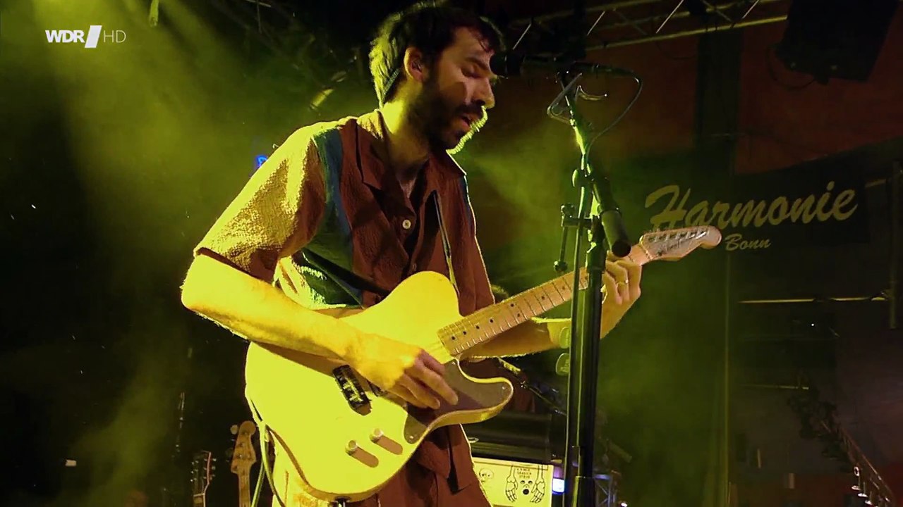 Gloria / War Horse - Black Box Revelation (live)