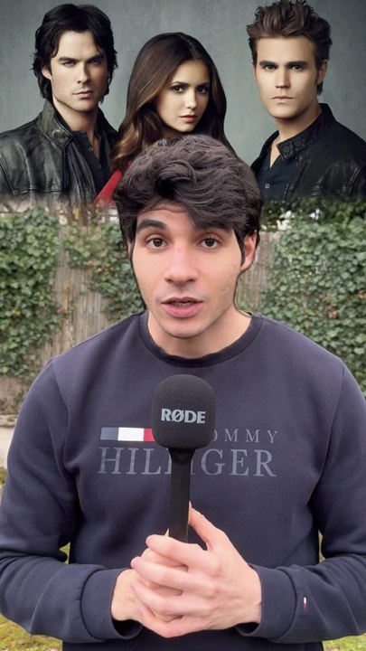 La première danse entre Elena Gilbert et Damon Salvatore dans Vampire Diaries.