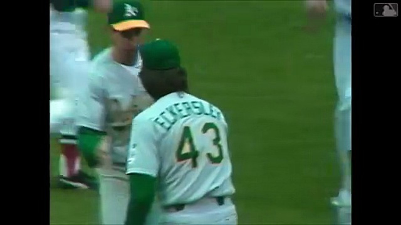 Dennis Eckersley strikes out Wade Boggs for the final out (1988 ALCS Game 1)