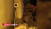 Dağdan kopan kaya parçası evin duvarını delip, yatak odasına girdi