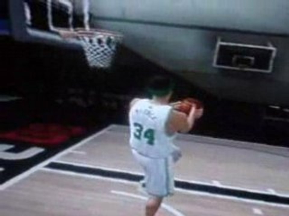 Pierce Slam Dunk Rebs !