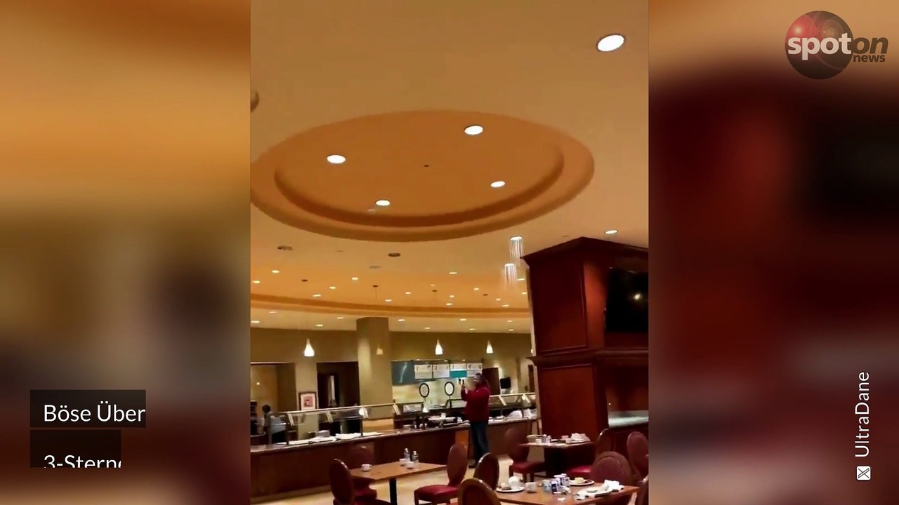 Panik im Luxushotel: Wassermassen reißen Decke ein