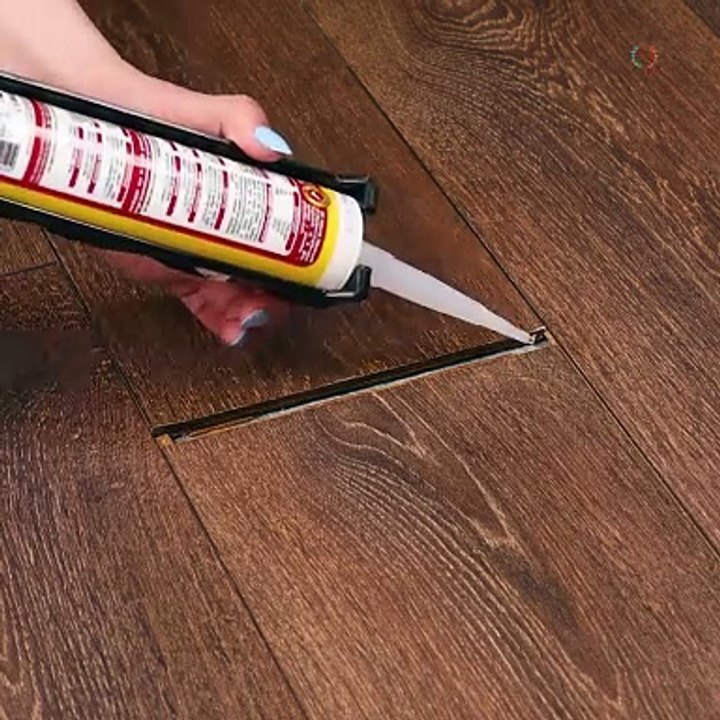Easy fix for space between hardwood flooring! 🙌💯