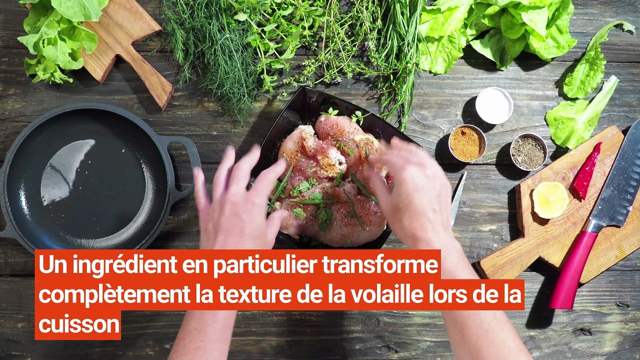VOICI - Poulet rôti : l’ingrédient secret qui assure une cuisson bien dorée et croustillante