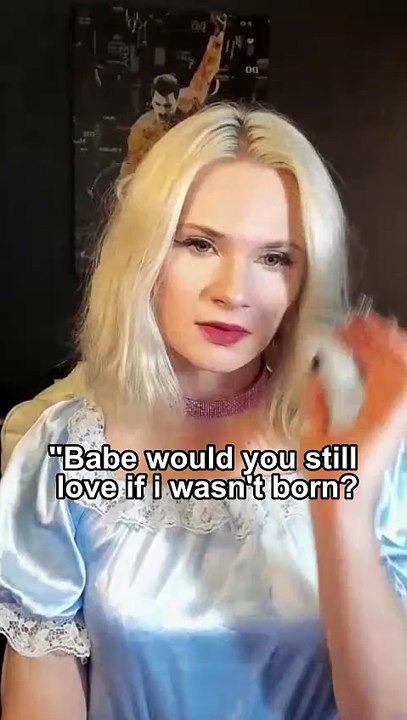 Am I looking good in this outfit… or am I looking too good?