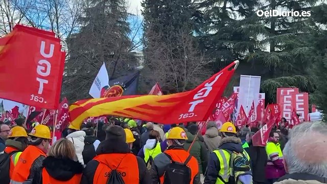 Los trabajadores de Adif y Renfe protestan tras los últimos accidentes: “Hay que actuar de forma radical”