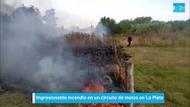 Impresionante incendio en un circuito de motos en La Plata