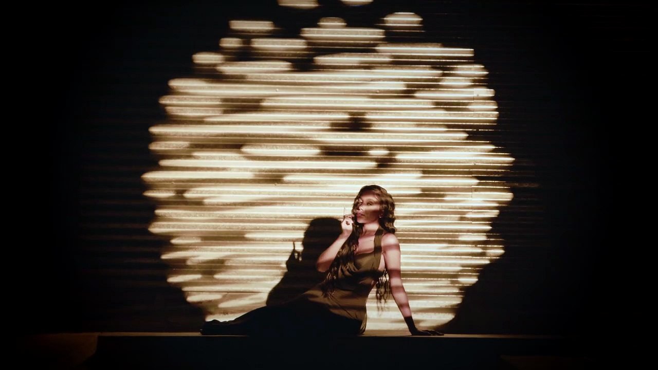 Journey Montana: "Hollywood"