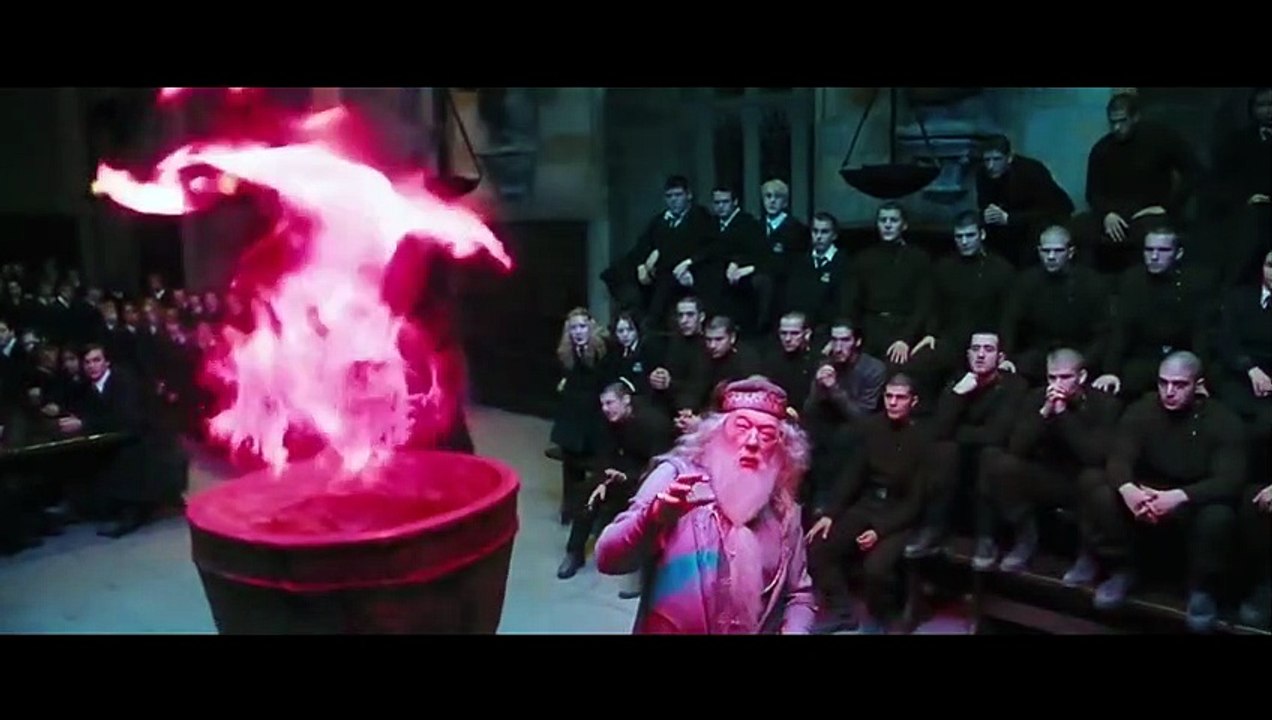 HARRY POTTER AND THE GOBLET OF FIRE (2005) Trailer VO - HD