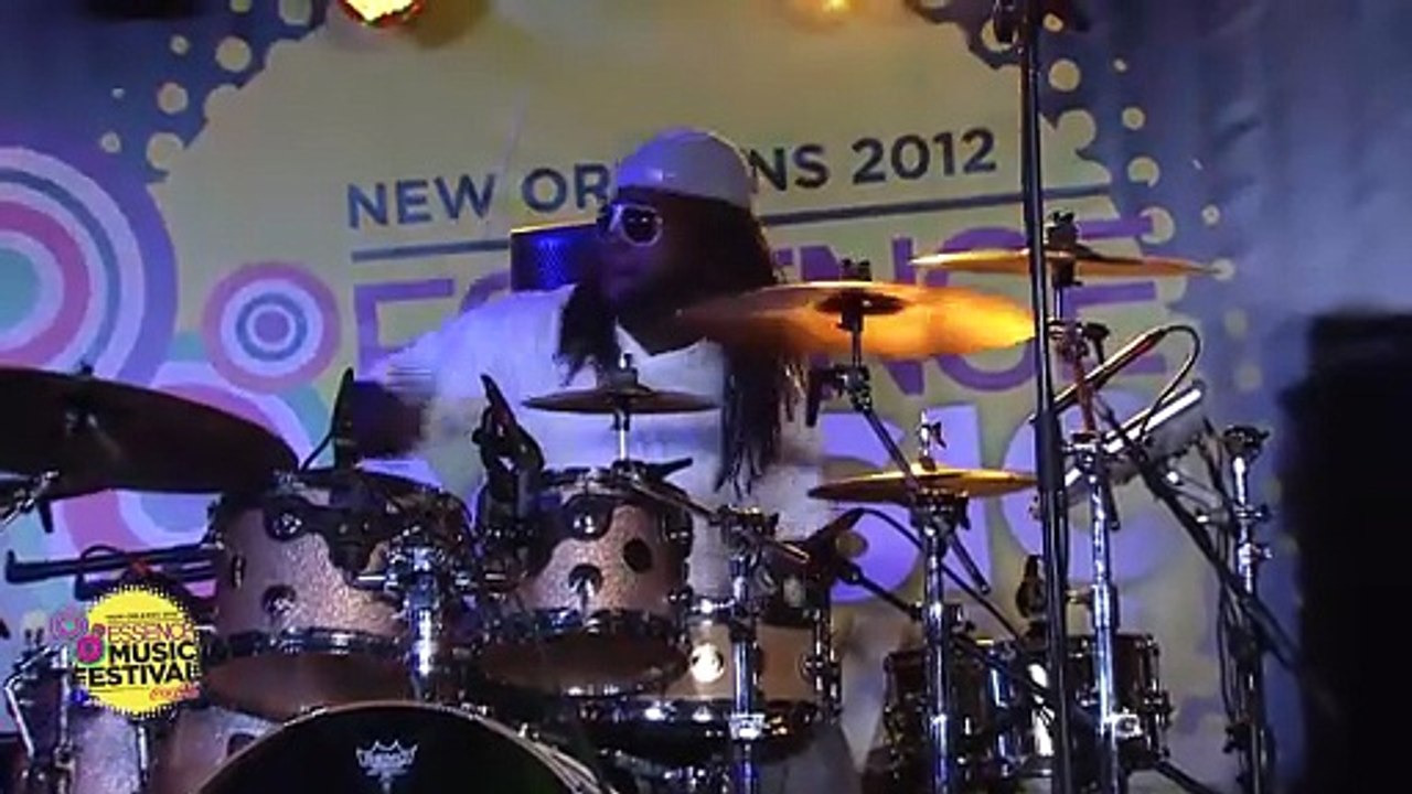 EMF 2012 Superlounge: Big Sam's Funky Nation