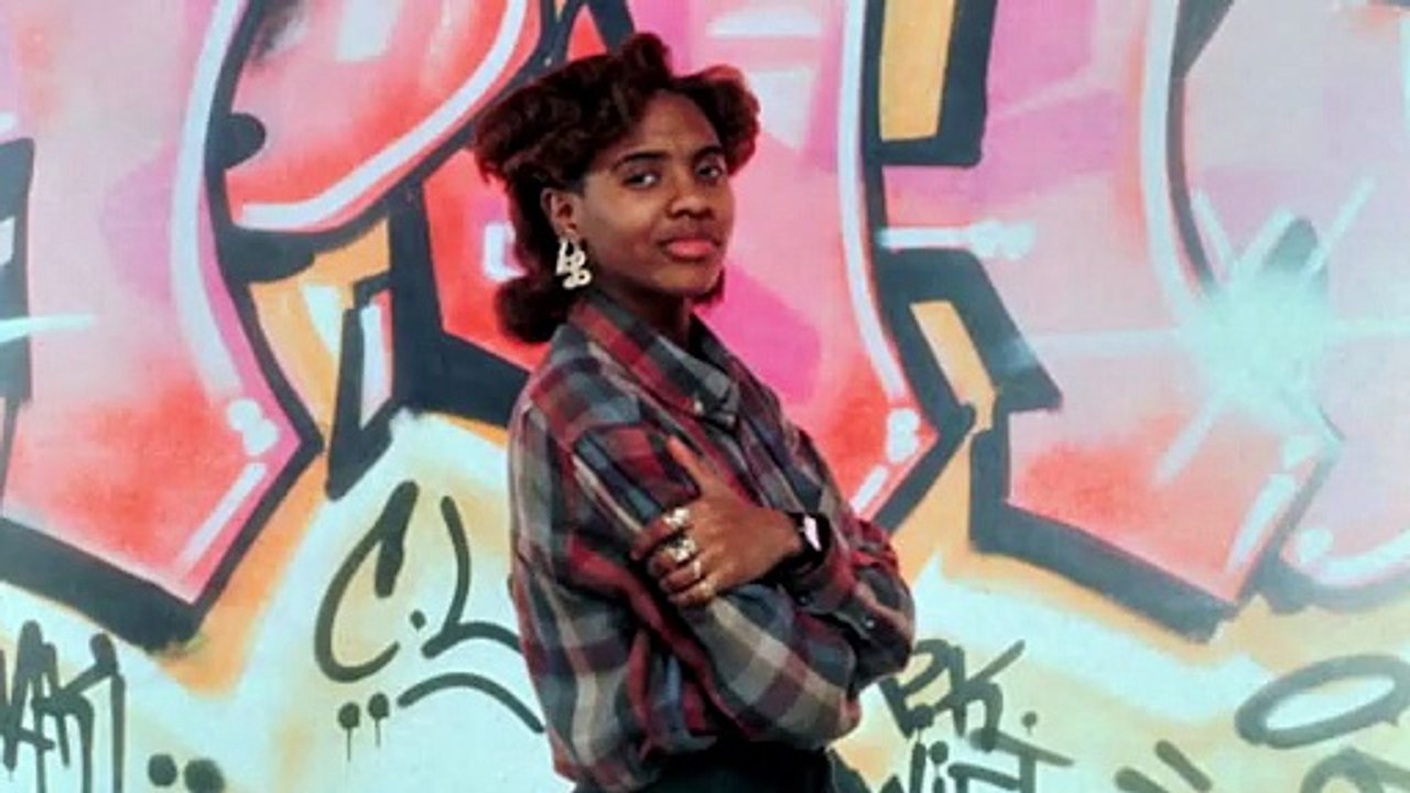 MC Lyte Makes Bold Moves