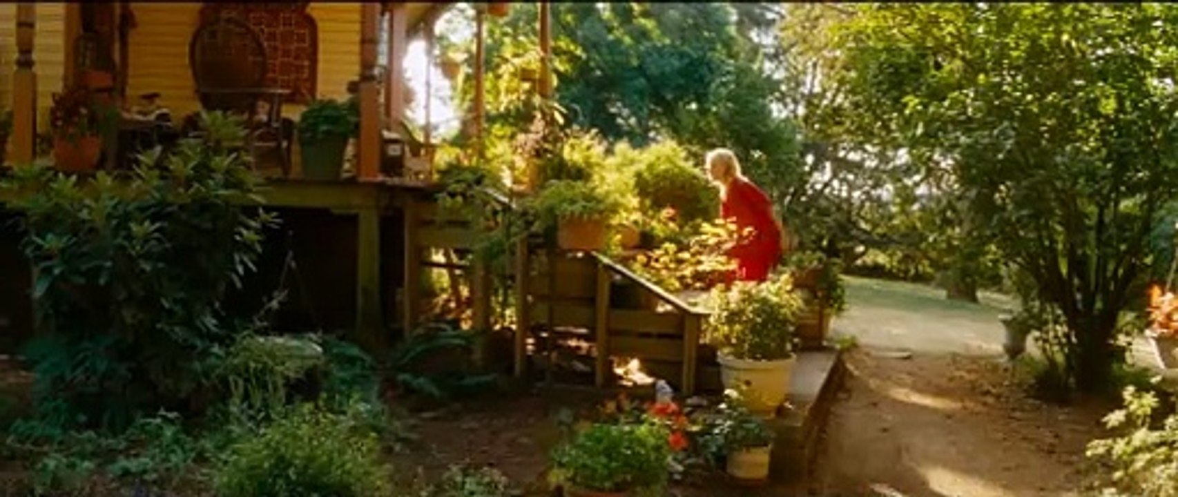 Strange Darling Trailer OV