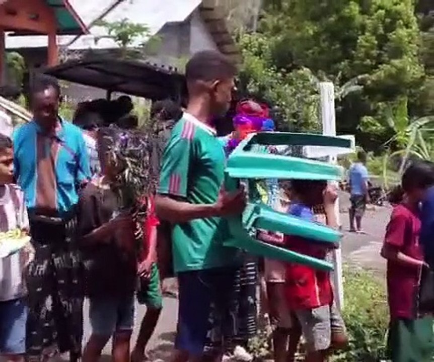Suasana pemakaman bocah YBR di Desa Batajawa, Jerebuu, Kabupaten Ngada, NTT.