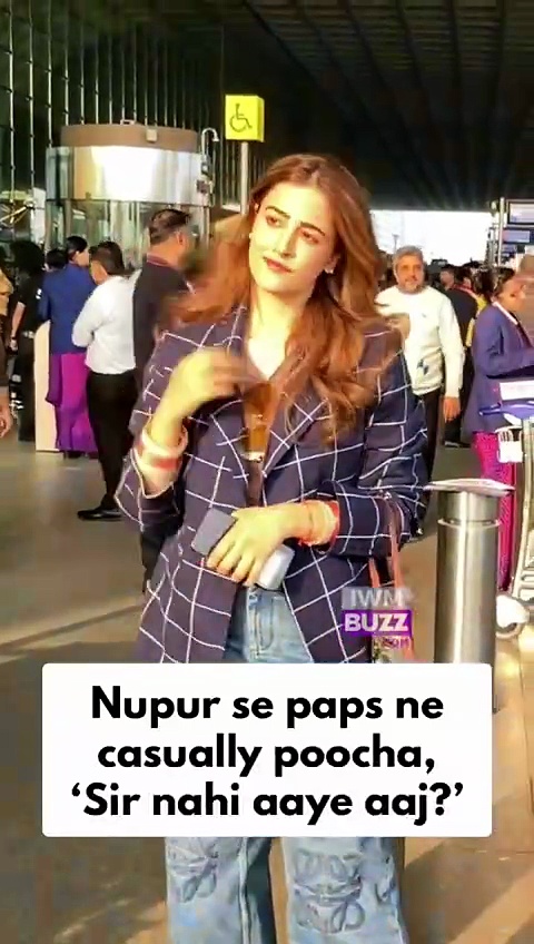 Post-marriage glow on point as Nupur Sanon arrives at the airport