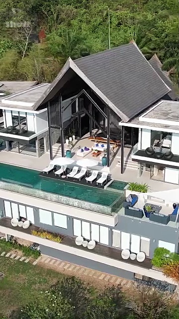 Heiress Unleashed Post-Divorce shortmintz