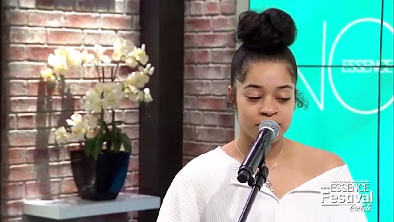 ESSENCE Fest Warm Ups: Ella Mai Performs Her Single, "Naked"