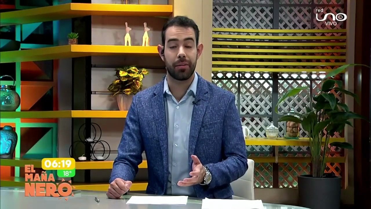 MECÁNICOS CAMBIAN VÁLVULAS E INYECTORES