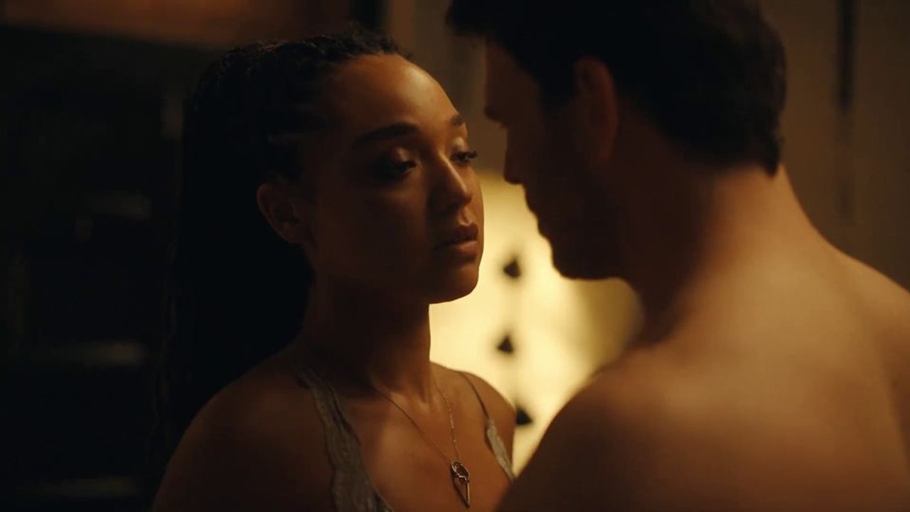 Watching You Trailer OV