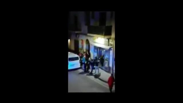 L'irruzione nel negozio e l'arresto dell'assassino del panettiere di Sarno che rischia il linciaggio