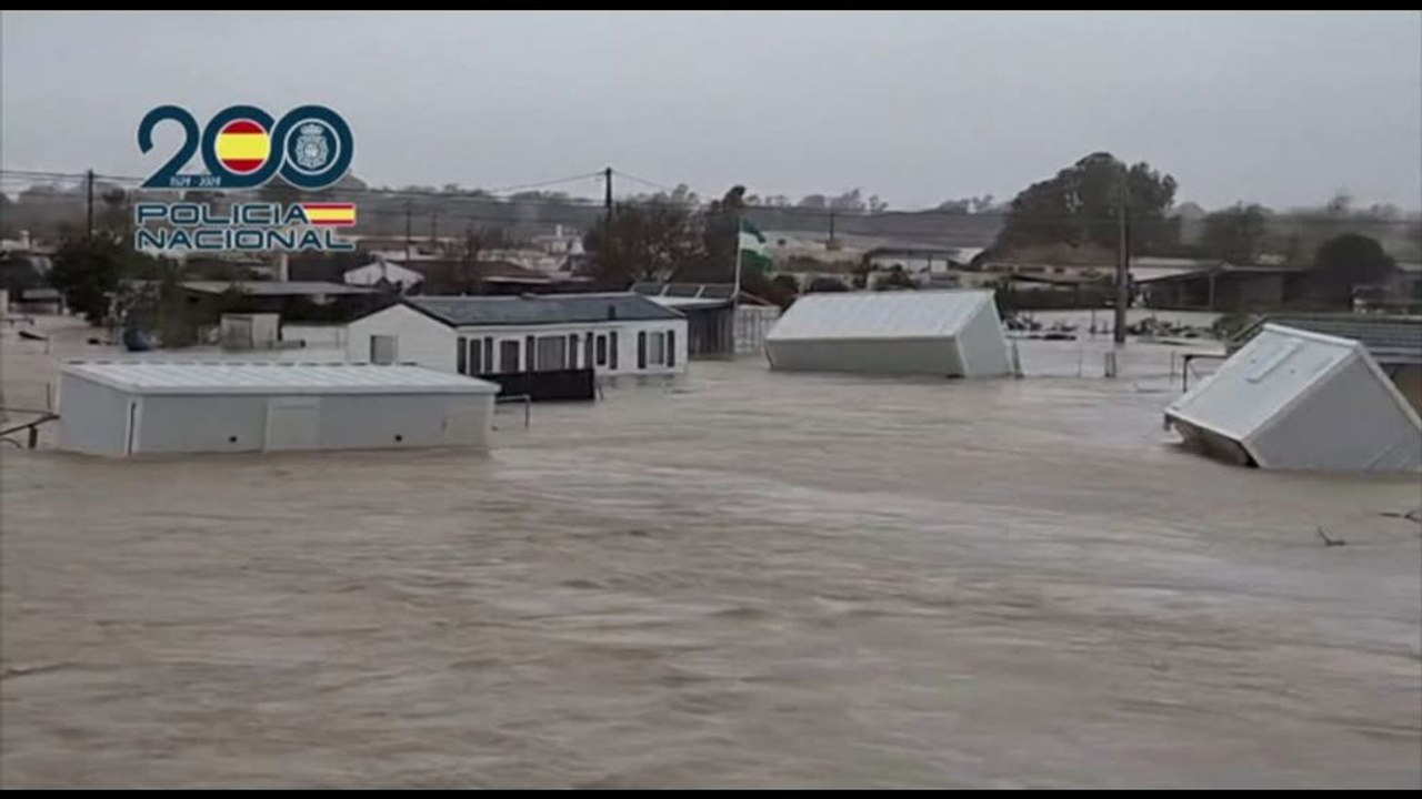 Tempesta colpisce il sud della Spagna, migliaia di sfollati