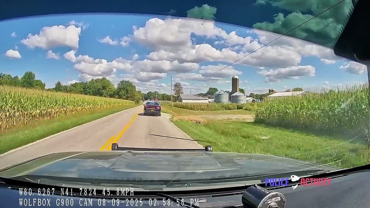 Motorcycle Rider Flees Ohio Deputies Then Reaches for Gun