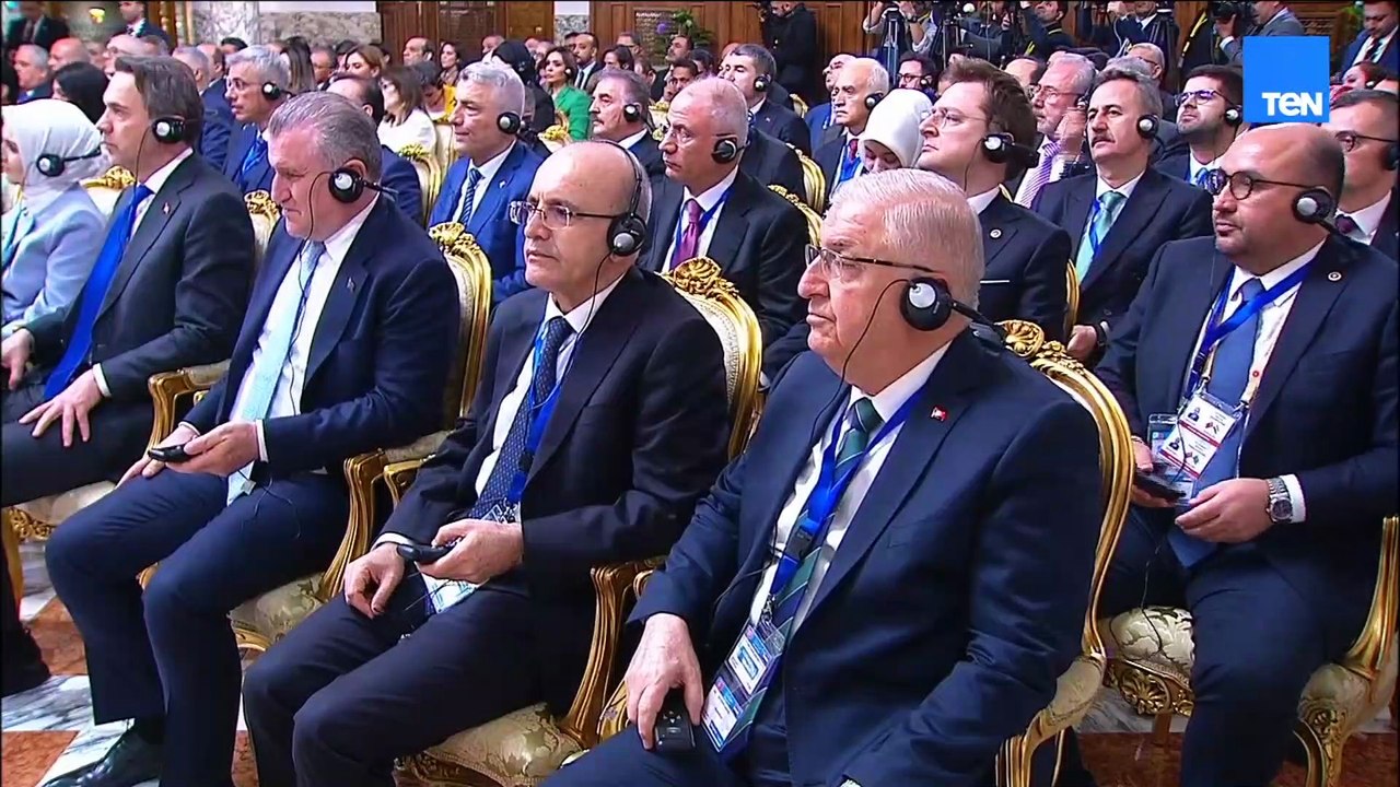 الرئيس السيسي: مصر وتركيا تجمعهما علاقات راسخة ونحرص عى تعزيز التعاون الثنائي بين البلدين