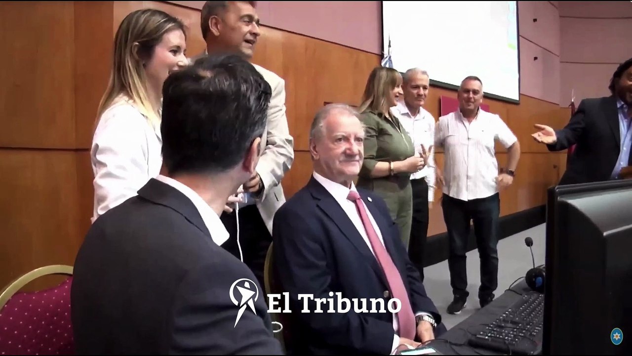 Exámenes toxicológicos: Gustavo Sáenz se hizo una rinoscopía en vivo y dio negativo