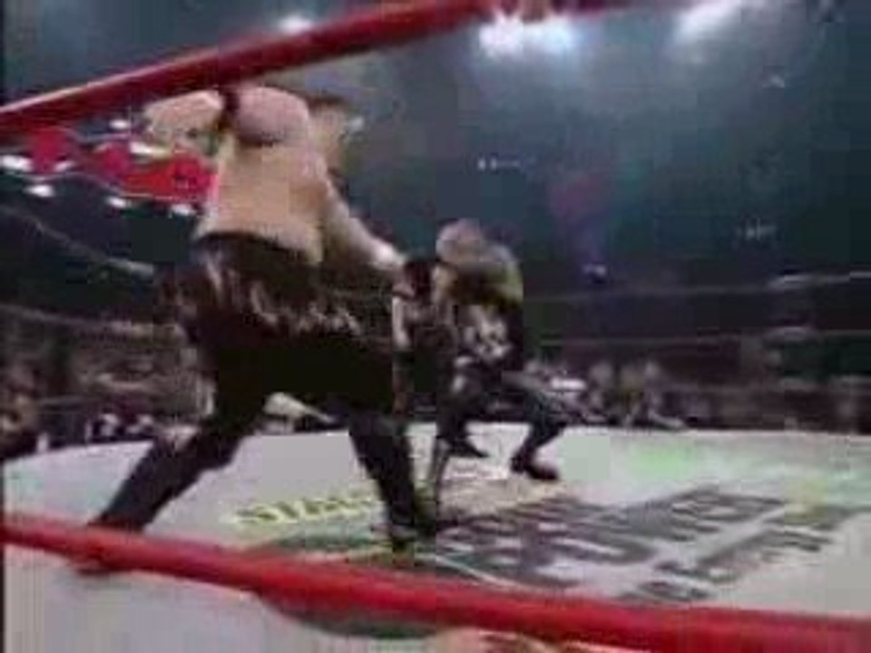 TNA Samoa Joe vs Homicide