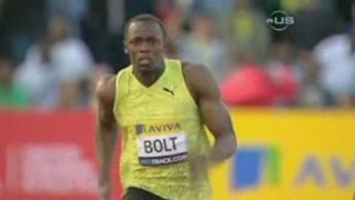Usain Bolt Loin de la concurrence dans Mens 100 Relais En Gr