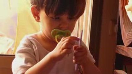 Arthur aime les manucures