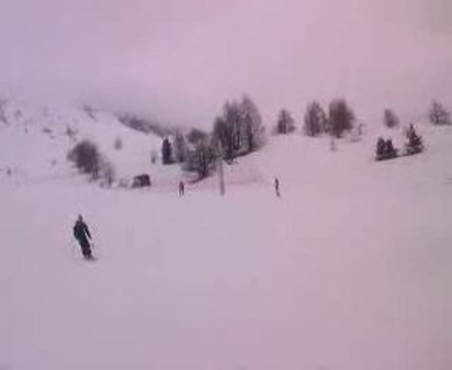 grab dans le snowpark de vars by romain