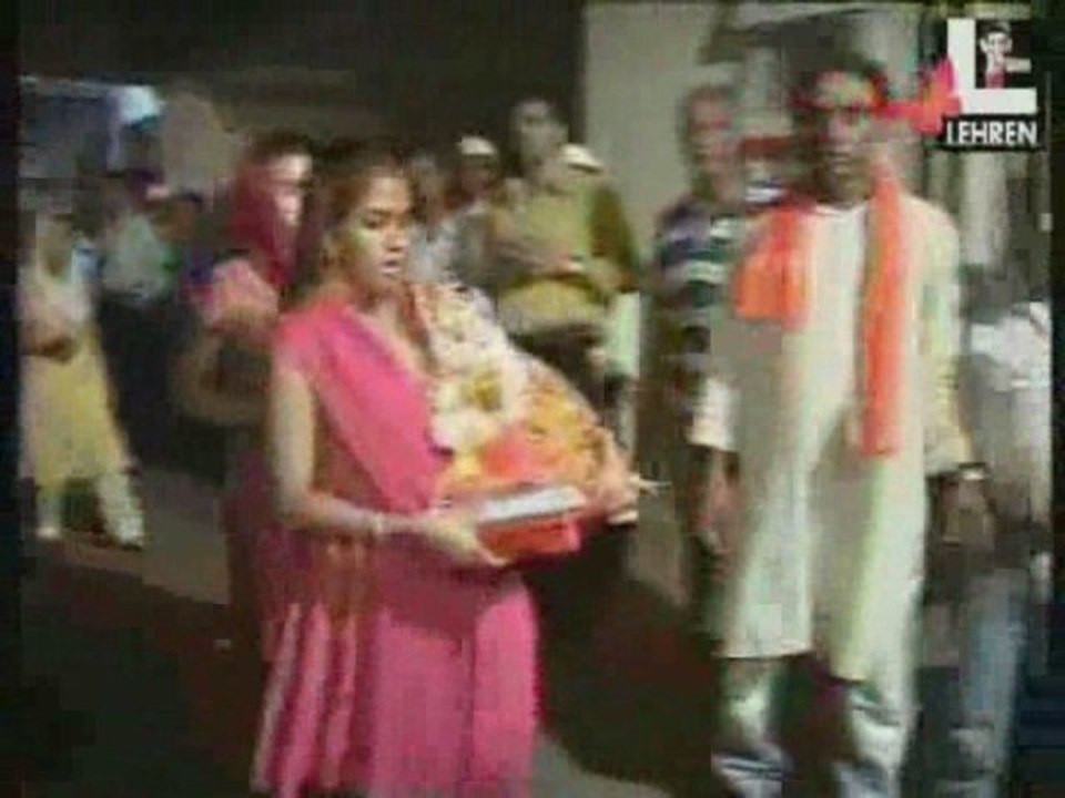 Salman celebrates ‘Ganeshotsav’