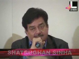 Bollywood come together for flood relief