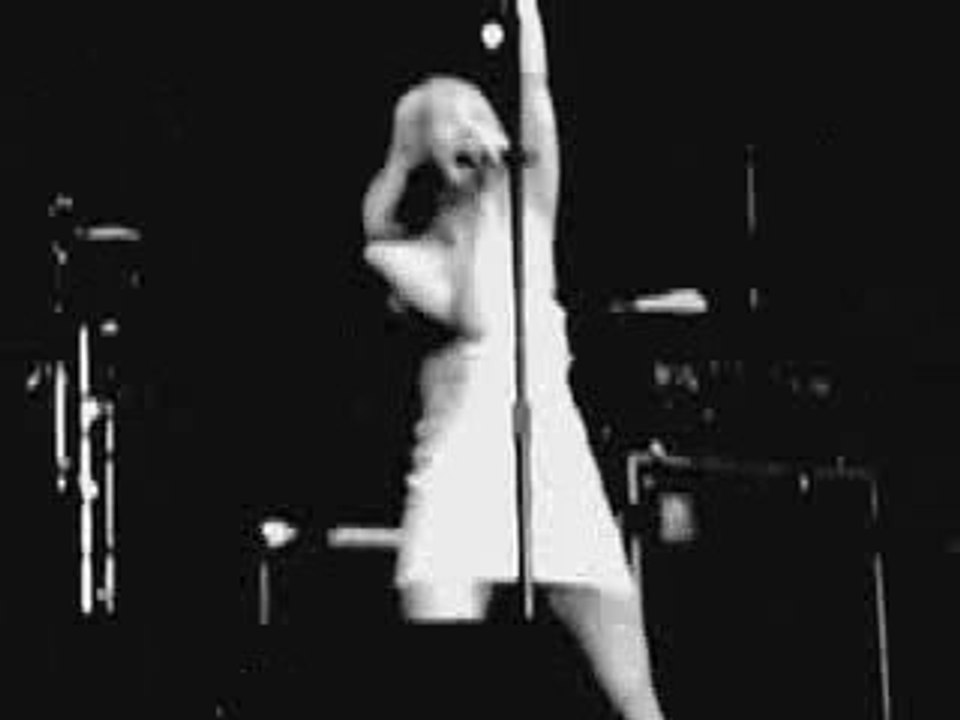 Metric - Sick Muse (sharp)