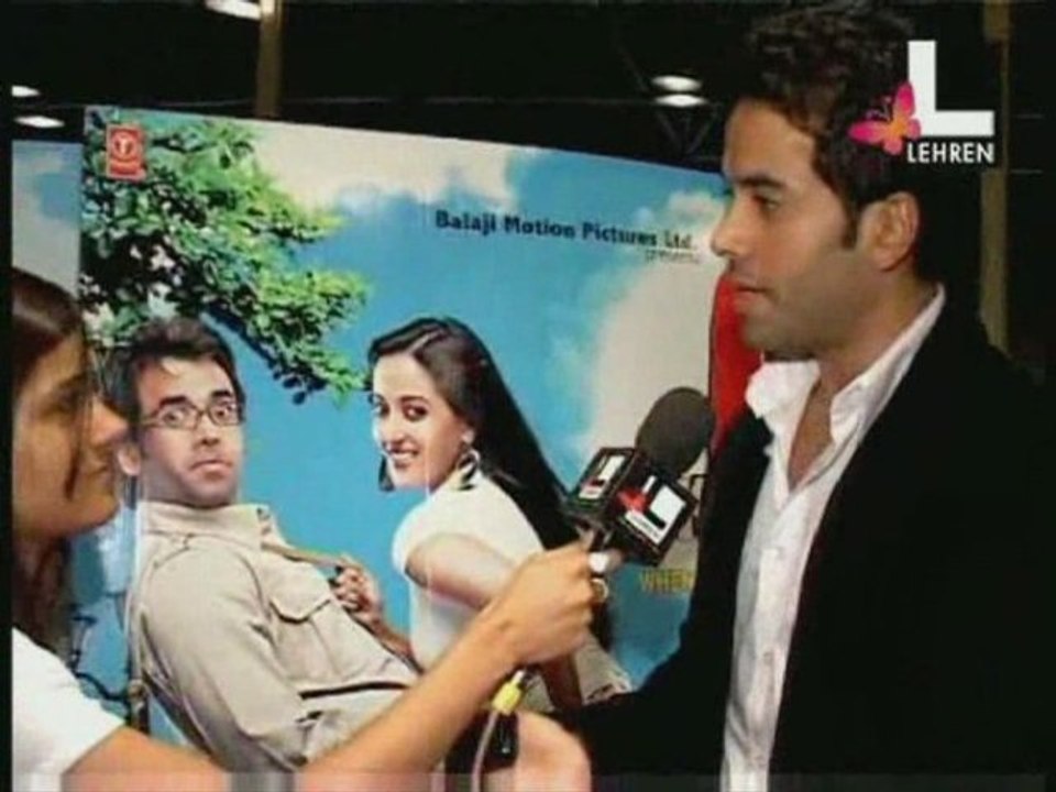 Tusshar Kapoor plays a journalist role